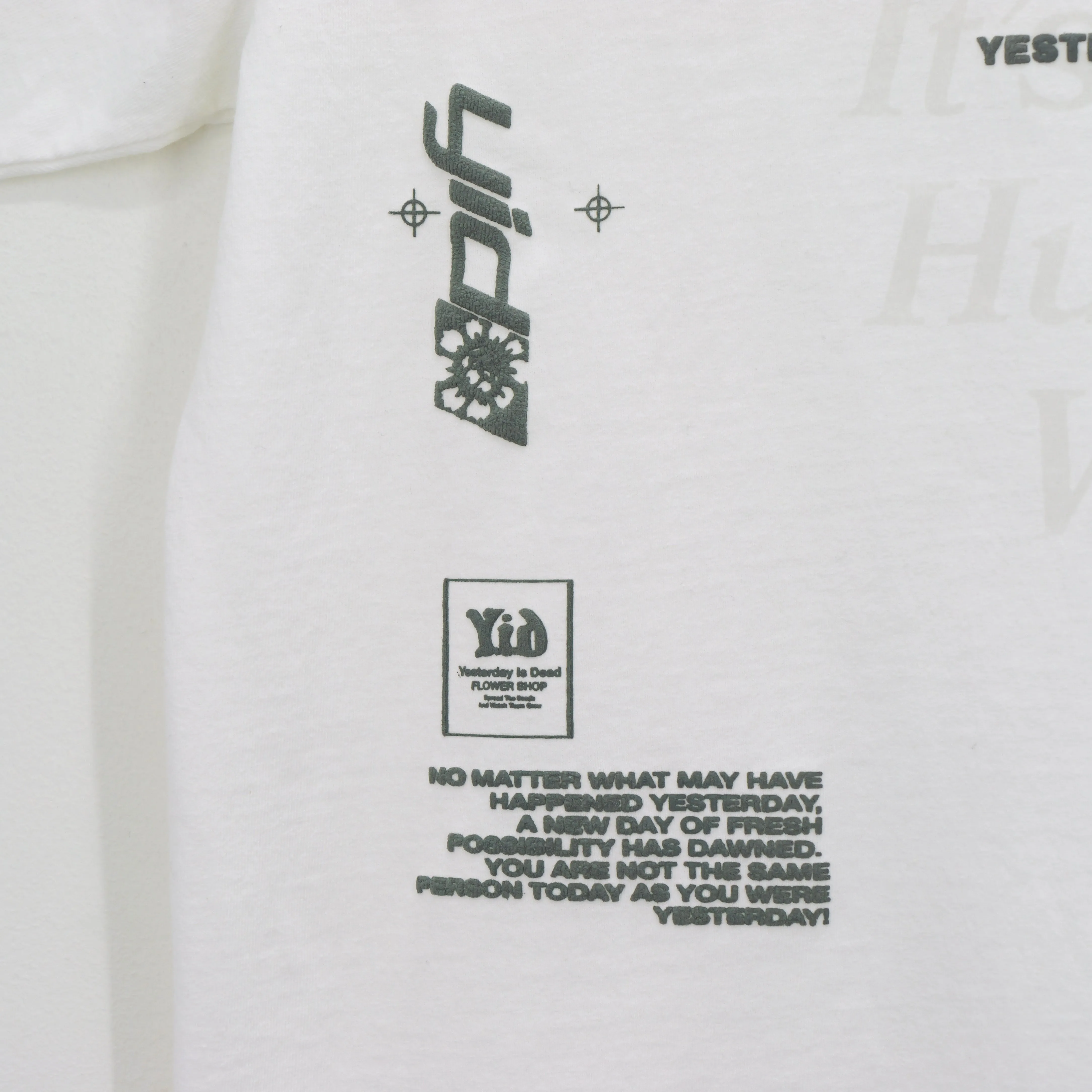 COLLAGE TEE WHITE